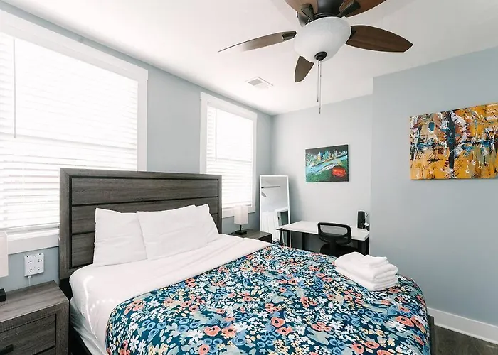 High-speed Internet - Parking - Washer & Dryer Apartment Pittsburgh