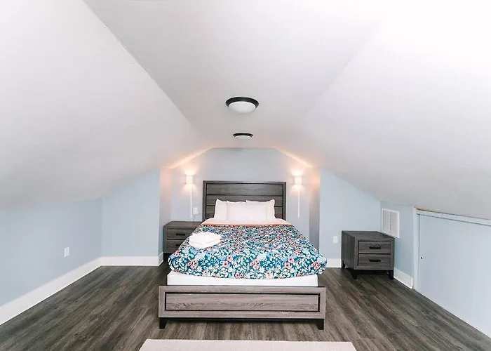 High-speed Internet - Parking - Washer & Dryer Apartment